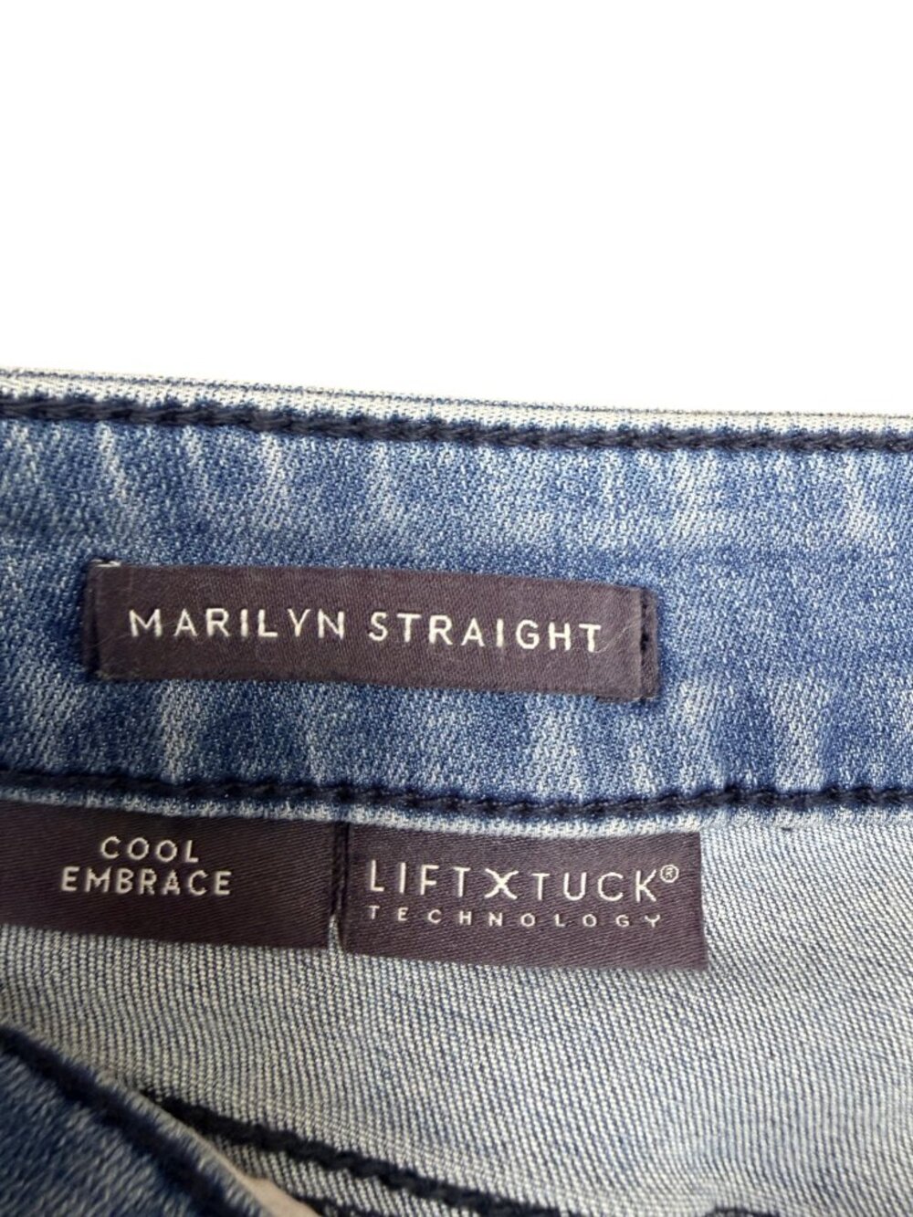 NYDJ Women's NWT Marilyn Straight Crop Cuff Jeans in "Delray" | Size 4 Petite - Picture 7 of 13